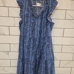 Time and Tru Blue Floral Midi Dress